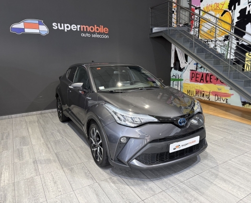 TOYOTA CH-R