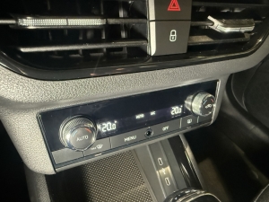 SKODA 