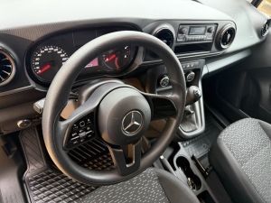 MERCEDES 