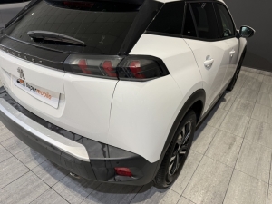 PEUGEOT 